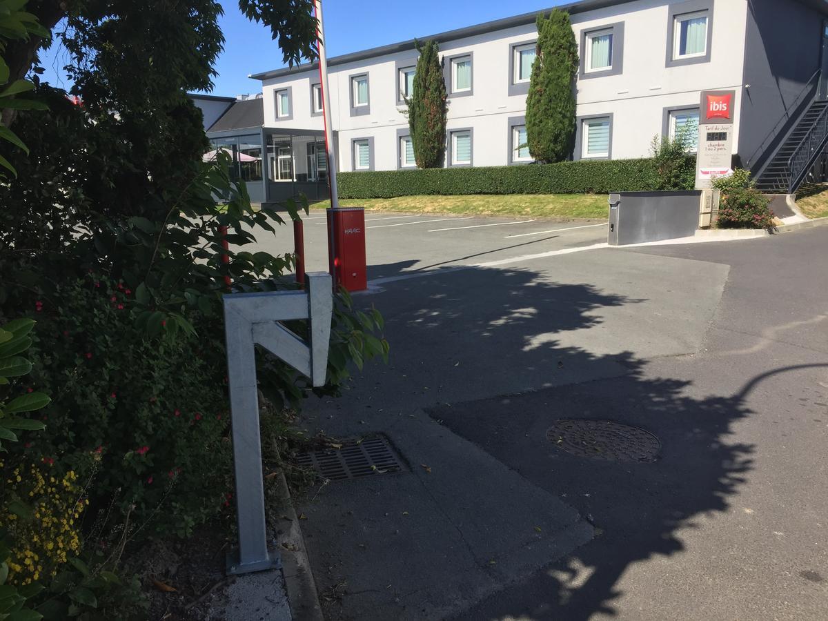 Hotel ibis Saint-Malo Madeleine Exterior foto