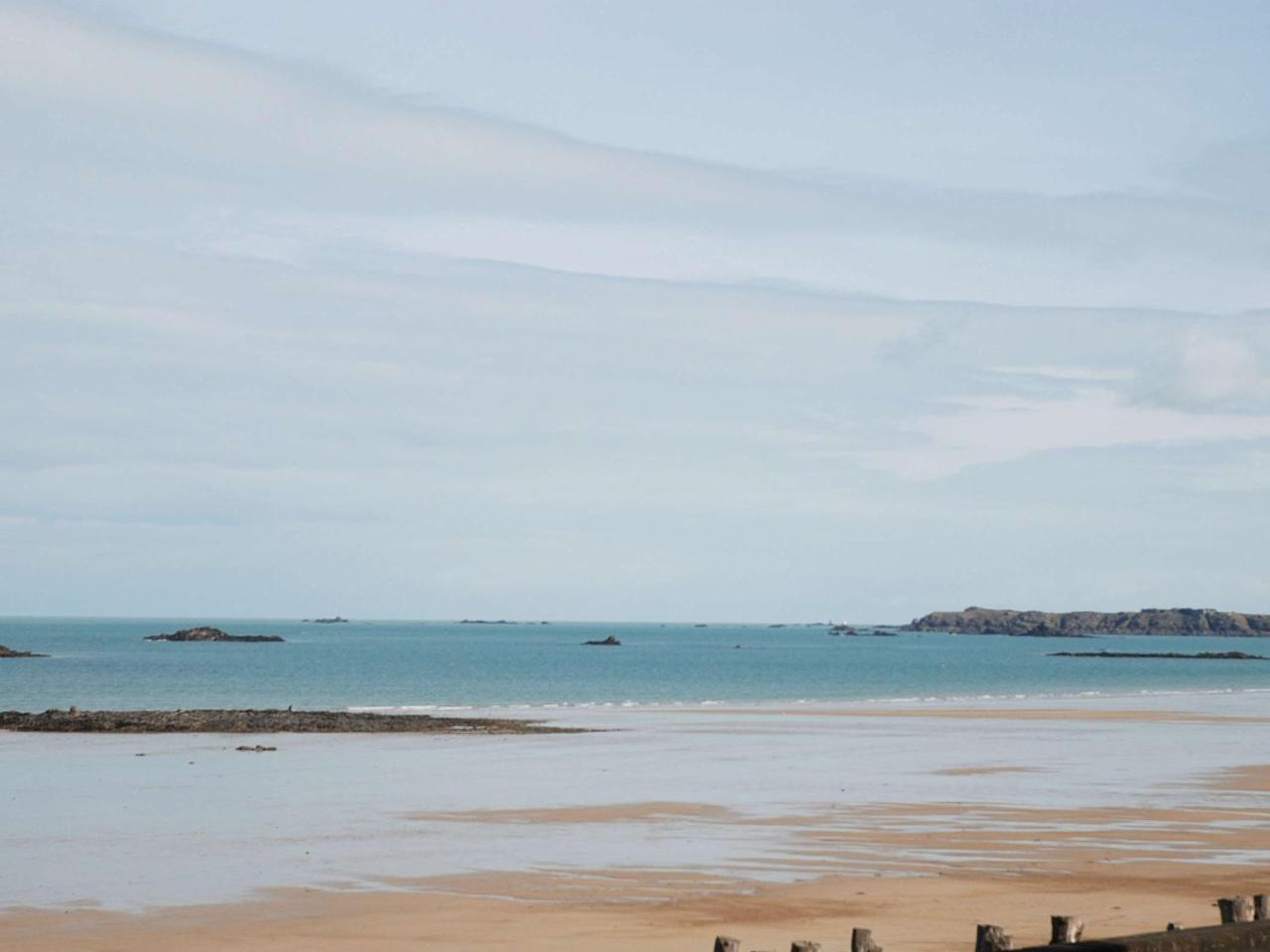 Hotel ibis Saint-Malo Madeleine Exterior foto